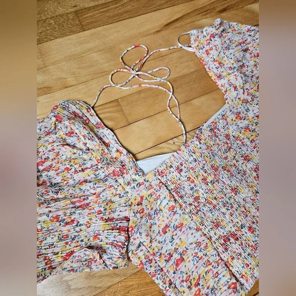 Astr Floral Puff Sleeve Blouse